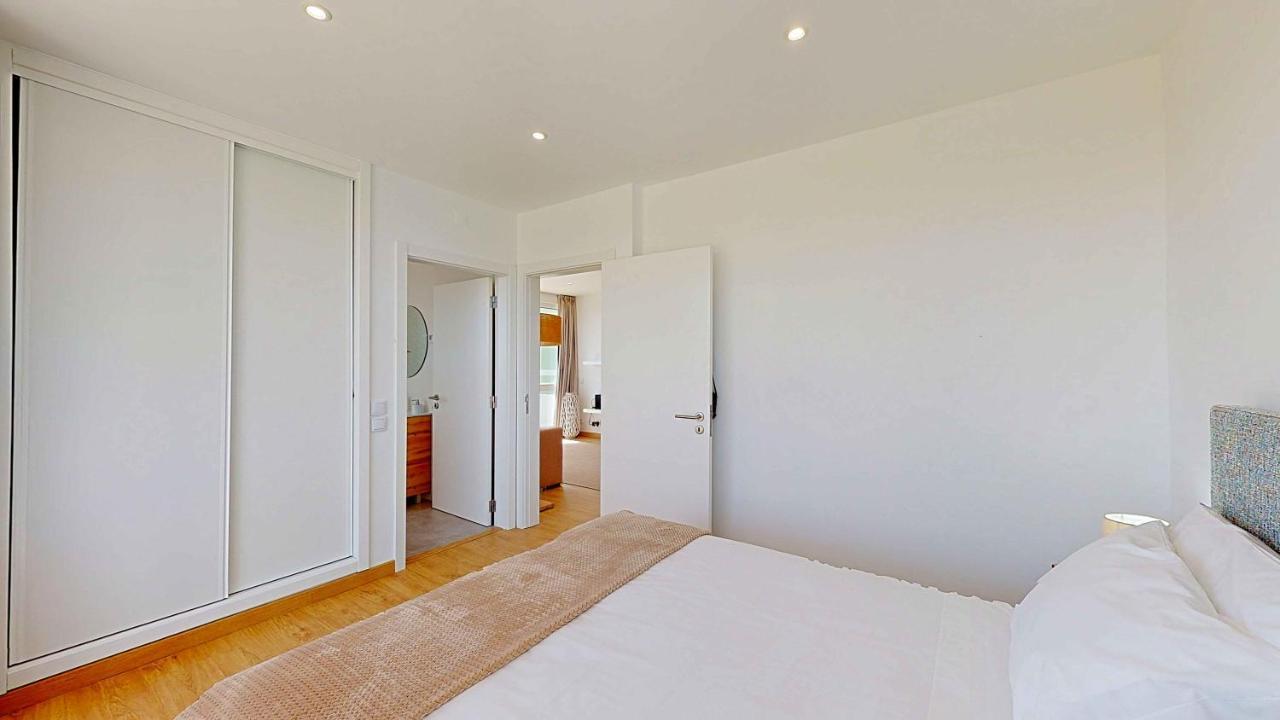 Apartamento Da Avo Te - Em Frente A Praia C Piscina Portimão Eksteriør bilde
