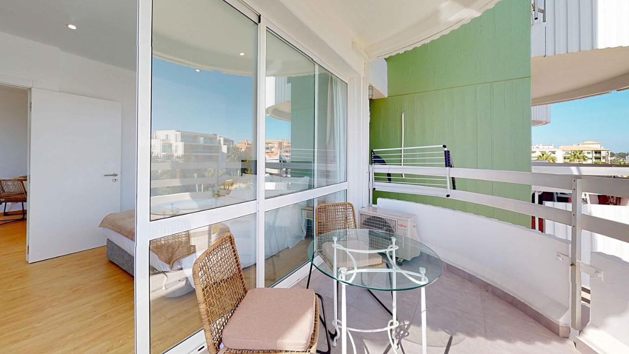 Apartamento Da Avo Te - Em Frente A Praia C Piscina Portimão Eksteriør bilde