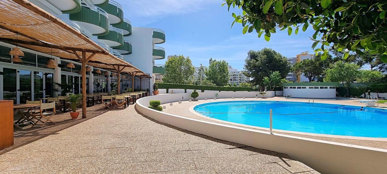 Apartamento Da Avo Te - Em Frente A Praia C Piscina Portimão Eksteriør bilde